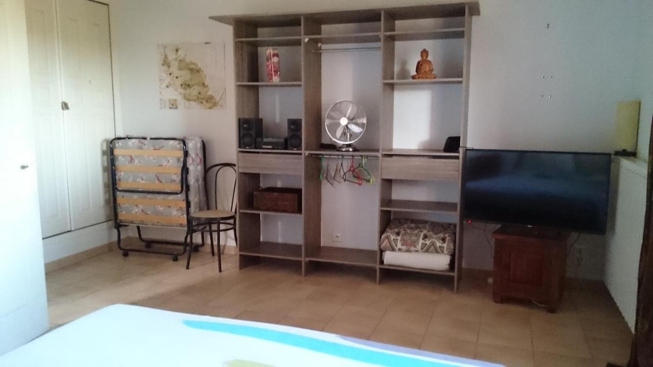 Bed and Breakfast Mas Les Cigales Roaix Exterior foto