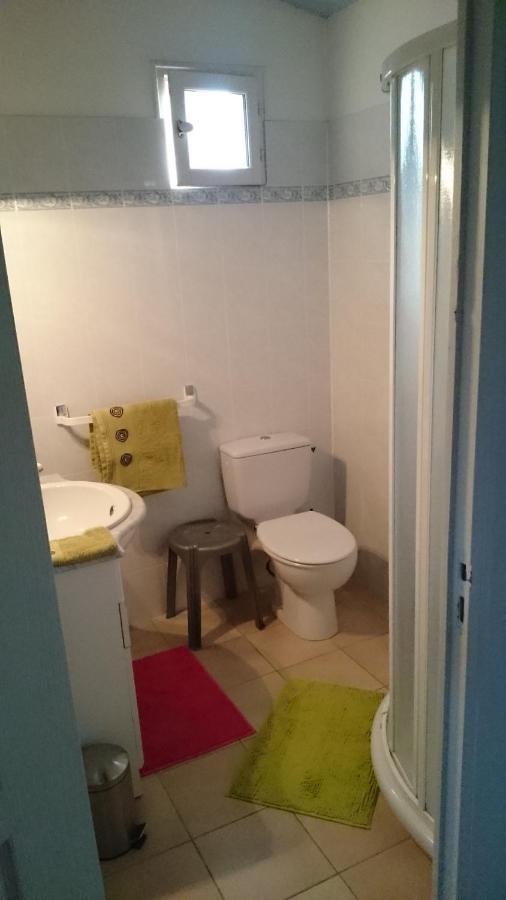 Bed and Breakfast Mas Les Cigales Roaix Exterior foto