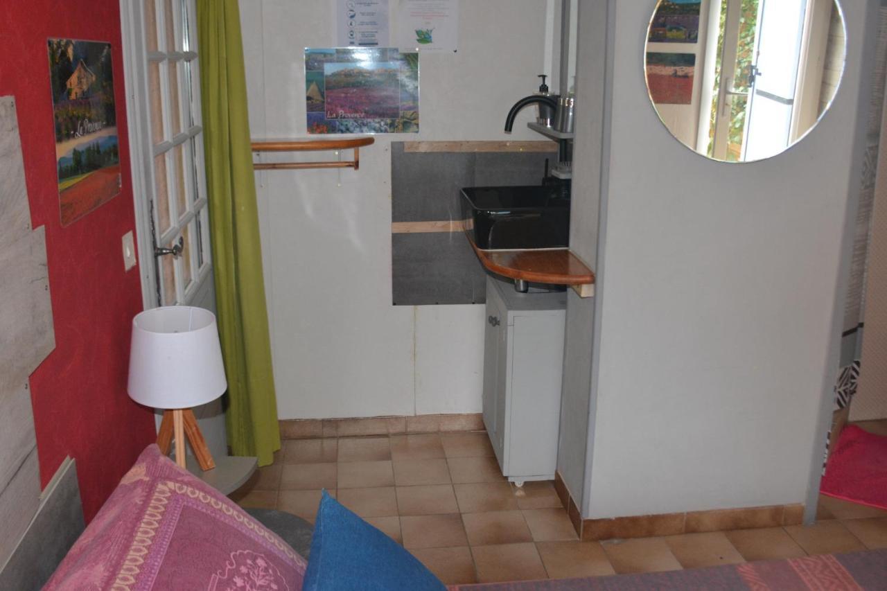 Bed and Breakfast Mas Les Cigales Roaix Exterior foto